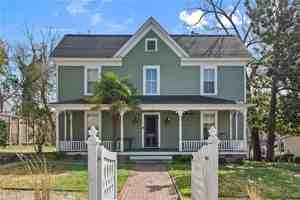 featured image of 917 Walker Ave #NA