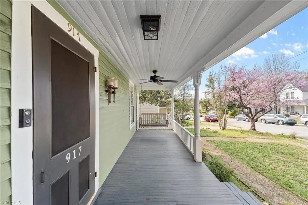 917 Walker Ave #NA - Photo 3 of 22