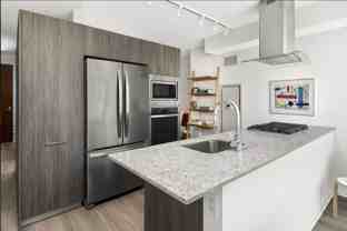 226 E Illinois St #1607 - Photo 1 of 1