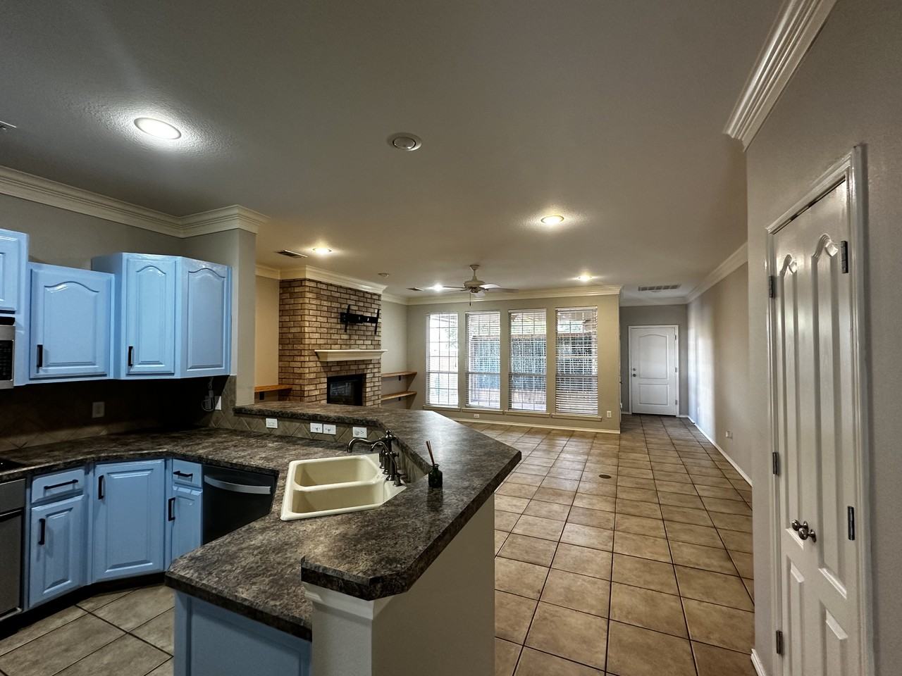 3105 Southridge Ct #NA - Photo 2 of 15