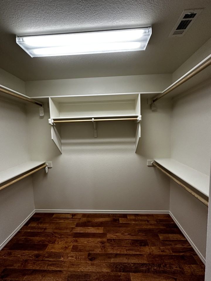 3105 Southridge Ct #NA - Photo 3 of 15