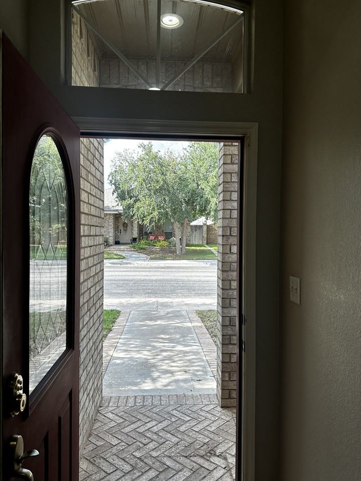 3105 Southridge Ct #NA - Photo 6 of 15