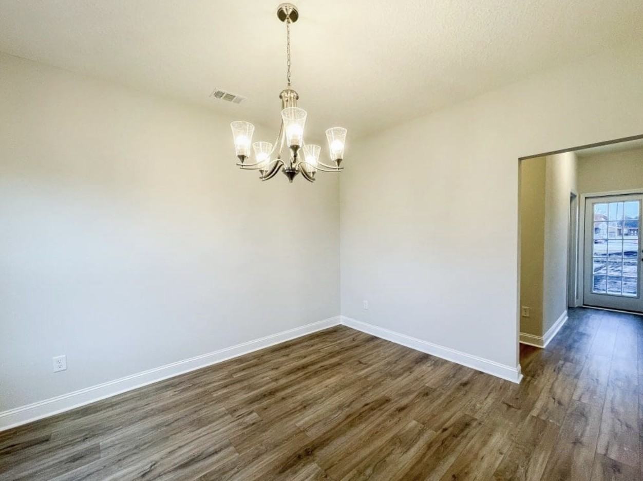 945 Grayson Ave #NA - Photo 6 of 17