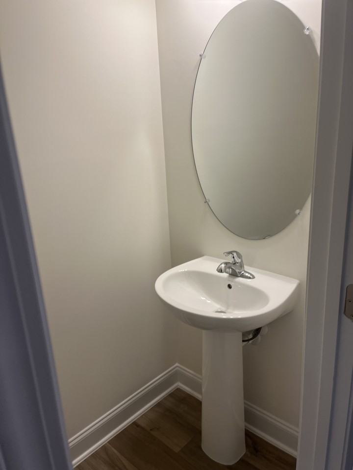 24 Lavender Ln #24 - Photo 4 of 18