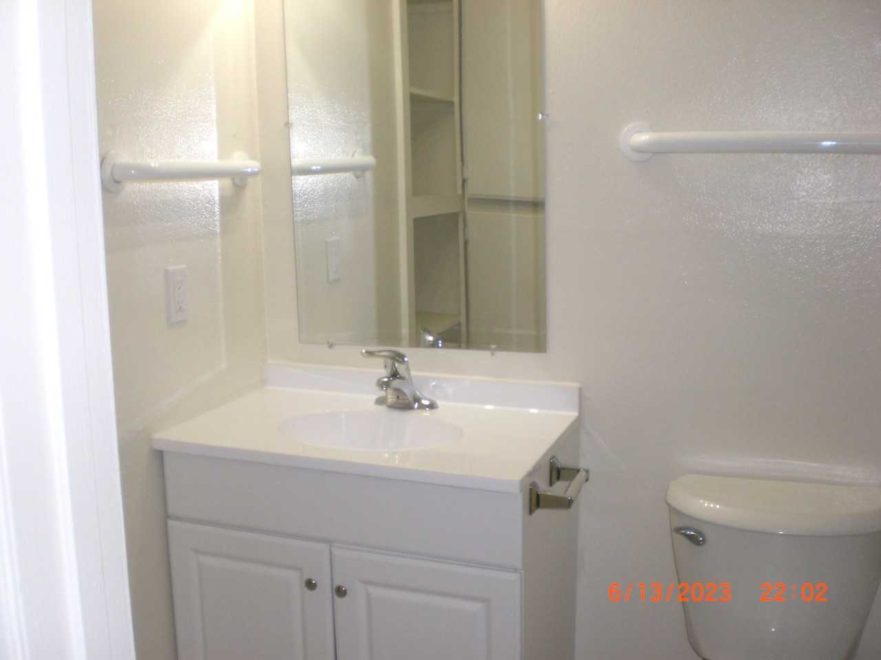 2323 Mcbride Ln - Photo 4 of 11