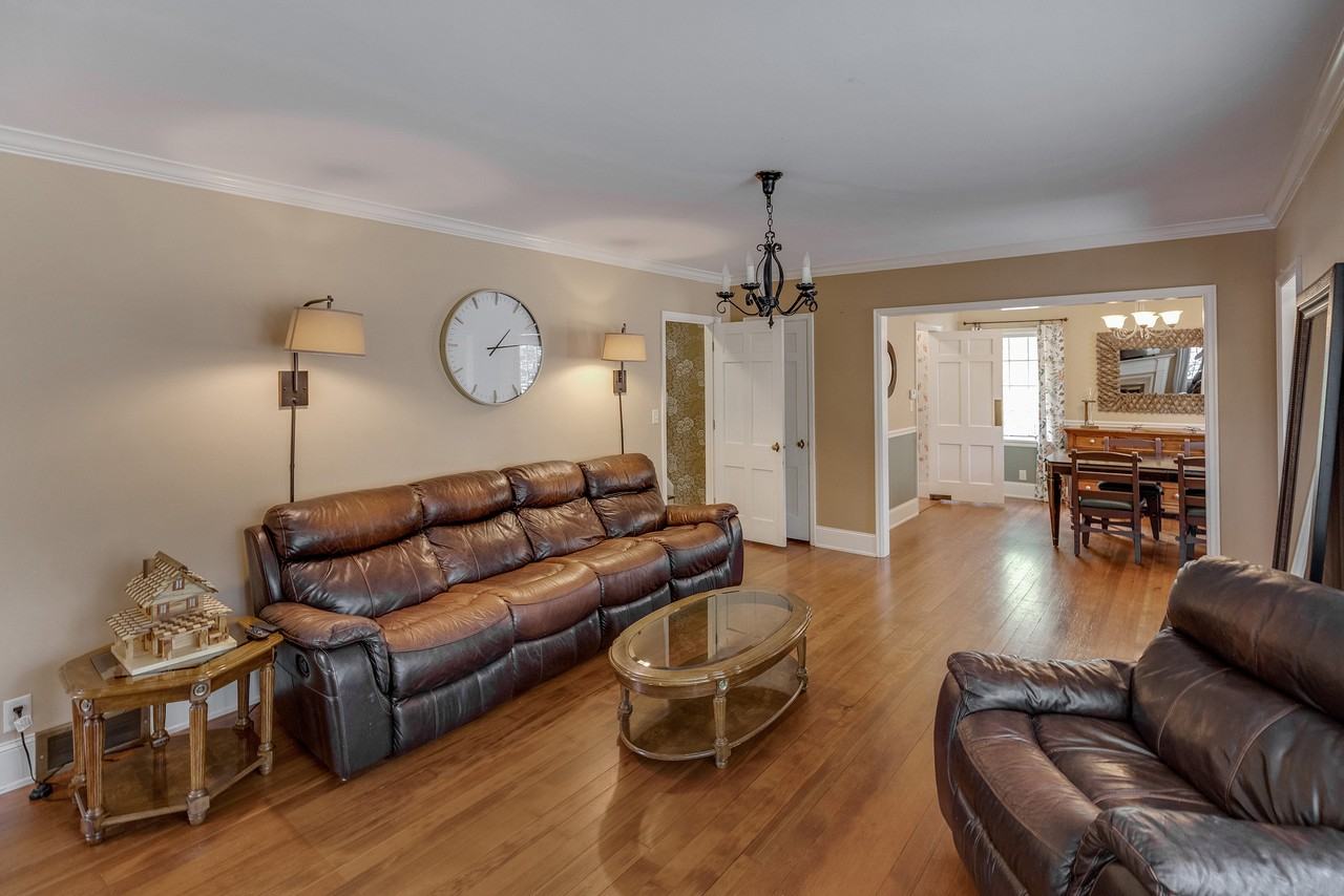 502 Juniper St #NA - Photo 3 of 27