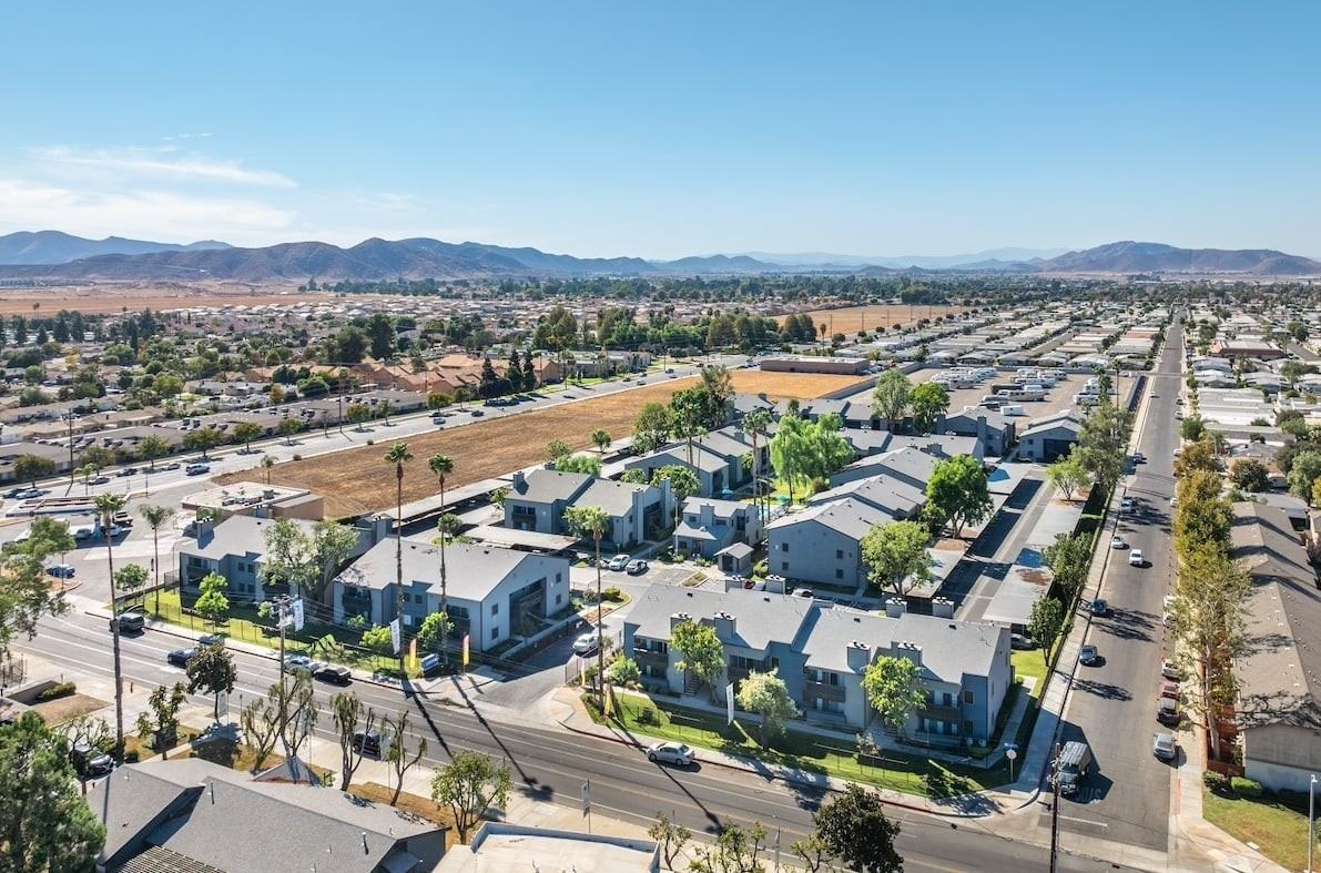 evRIA Diamond Valley - Photo 2 of 35