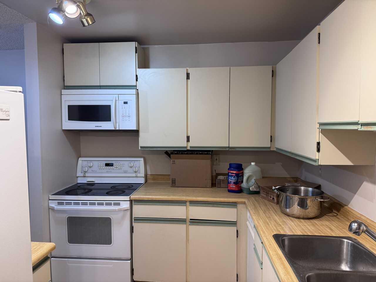 7411 Minoru Boulevard #105 - Photo 2 of 10