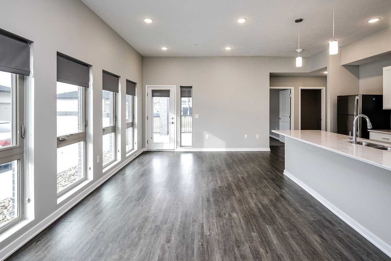 VUE178 - Photo 2 of 50