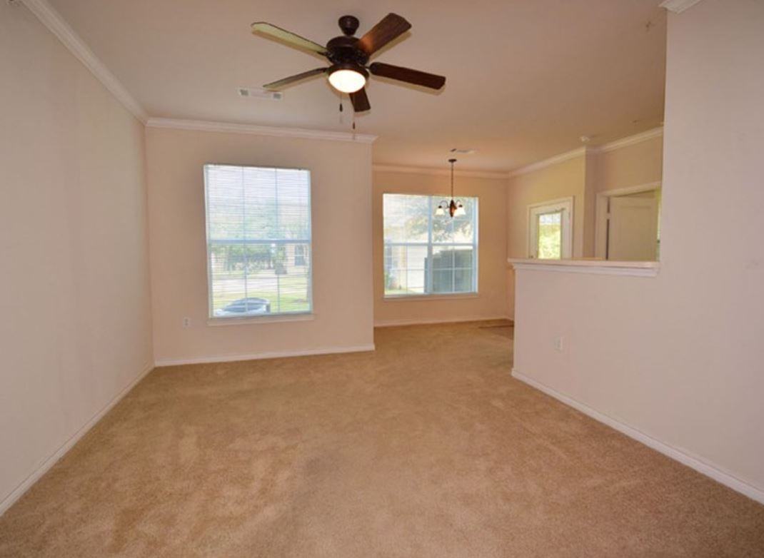 The Villas on Calloway Creek - Photo 7 of 18