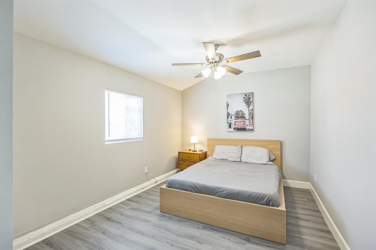 W Myrtle Ave - Photo 4 of 25