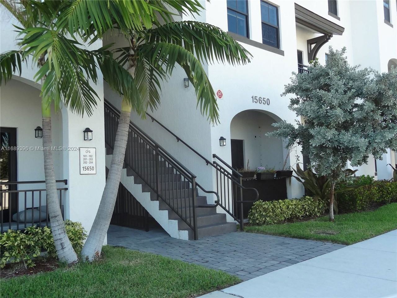 15650 Sw 136th St #201 - Photo 3 of 8