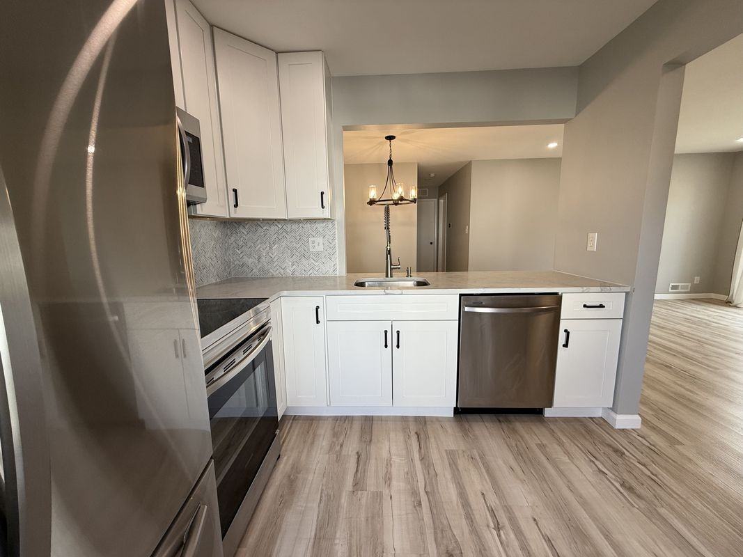 315B Delancey Pl - Photo 4 of 9