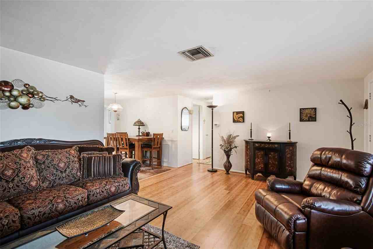 3802 Mynabird Dr - Photo 3 of 21