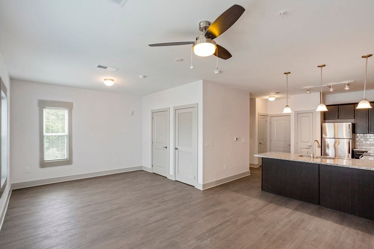 Heritage East Apartments - Photo 7 of 27