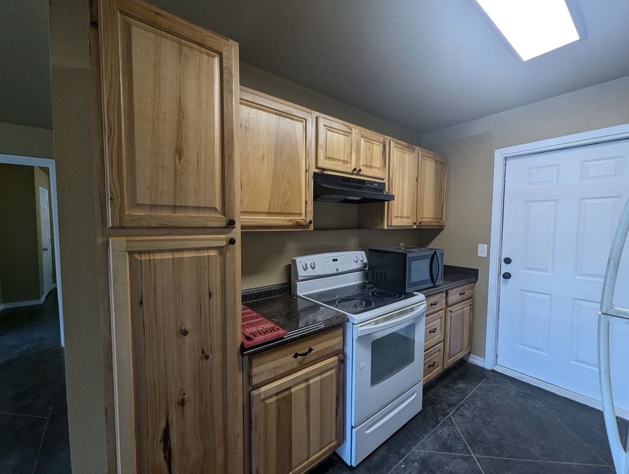 15 Sophie Jo Ln - Photo 3 of 11