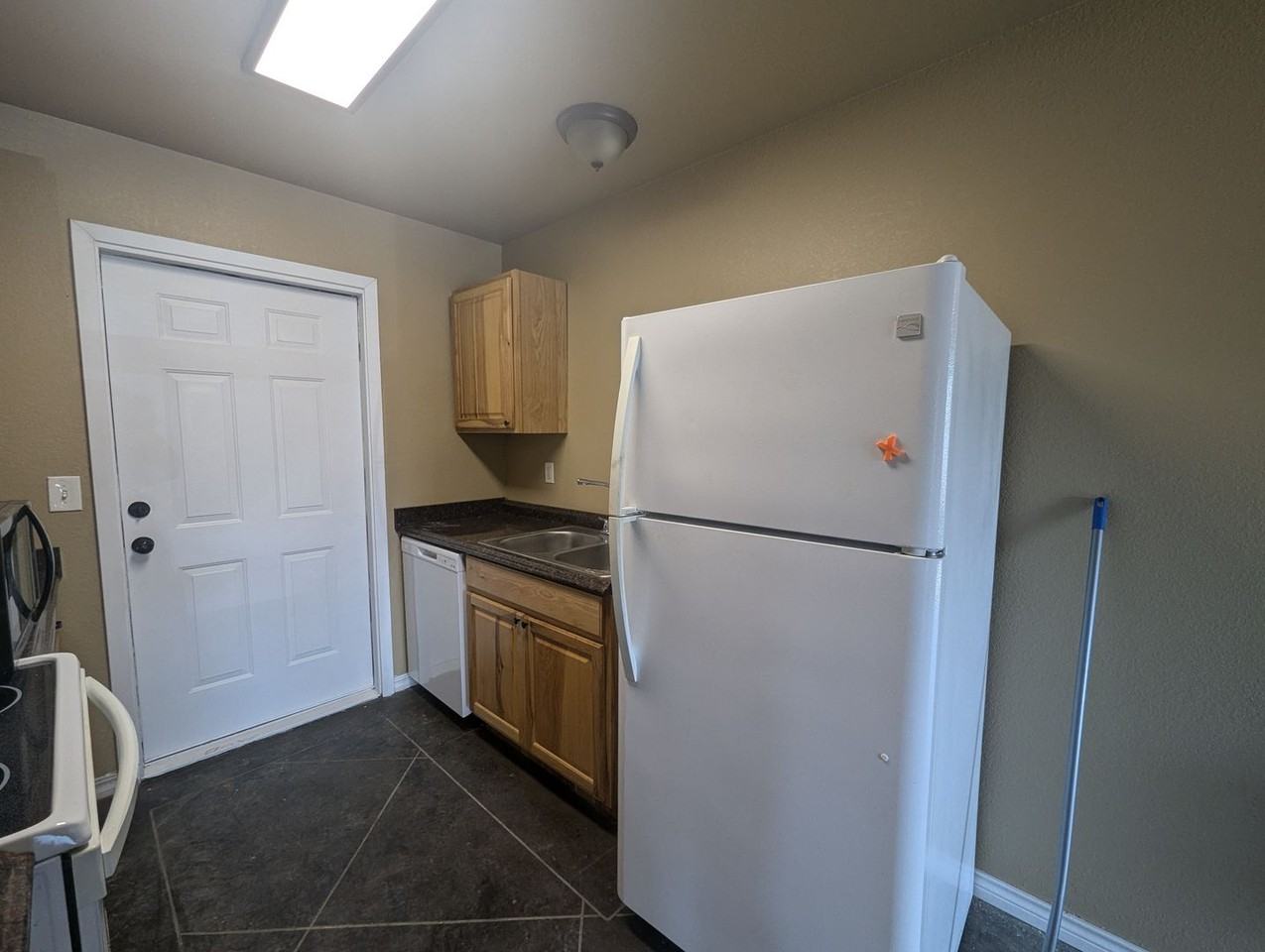 15 Sophie Jo Ln - Photo 4 of 11