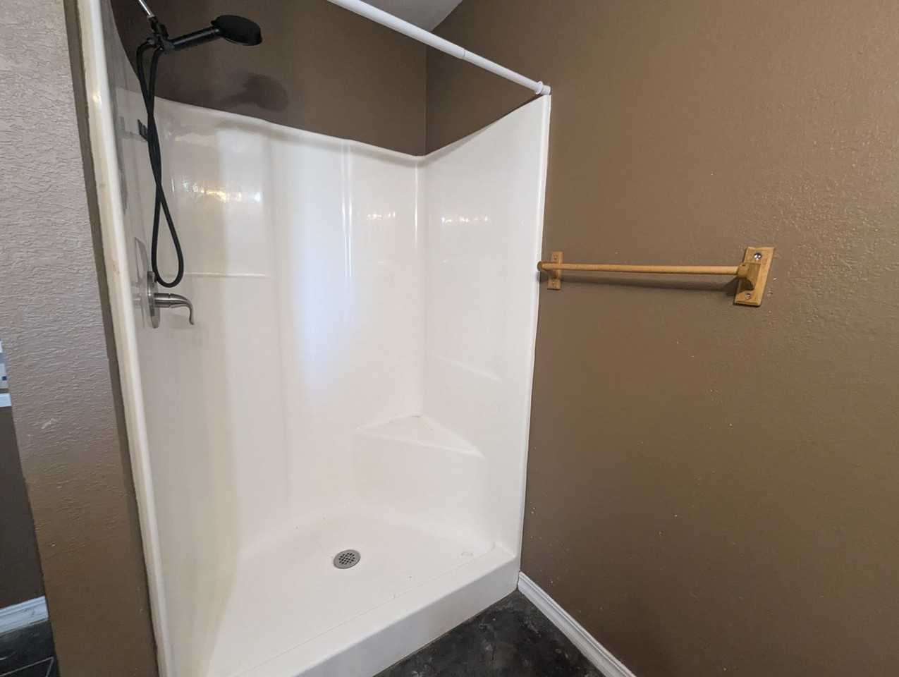 15 Sophie Jo Ln - Photo 7 of 11