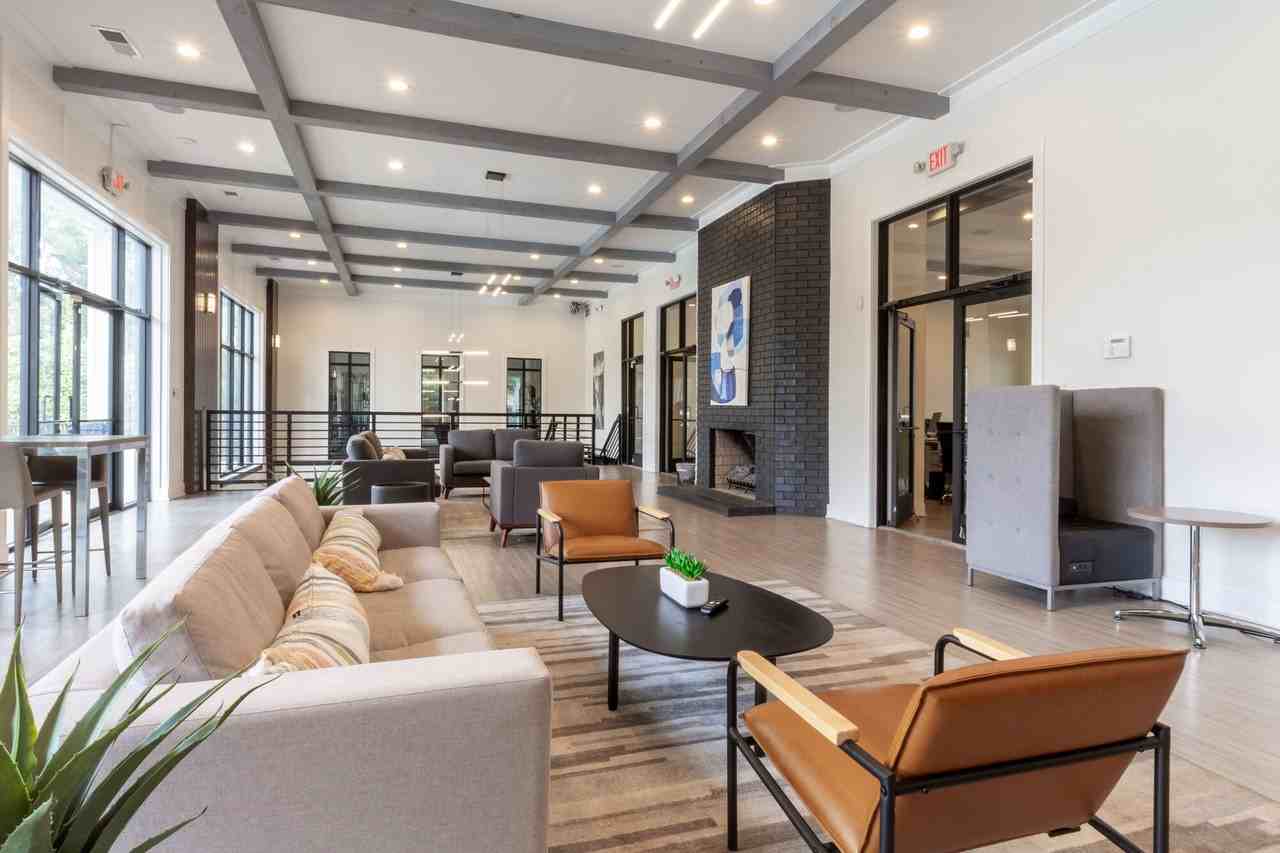 The 500 - Photo 5 of 43