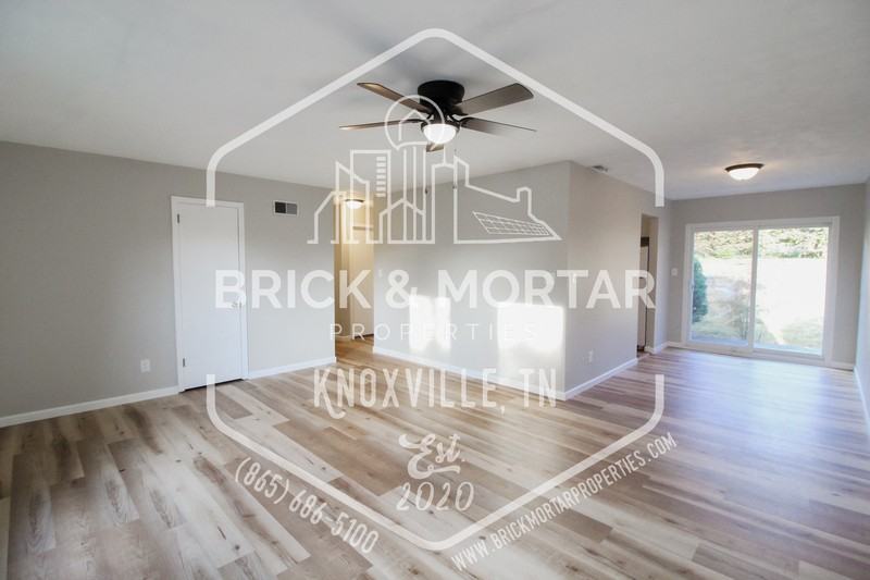 505 S Cedar St - Photo 5 of 25