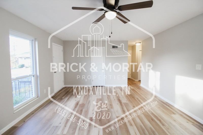 505 S Cedar St - Photo 6 of 25