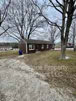 featured image of 8310 Center Dr