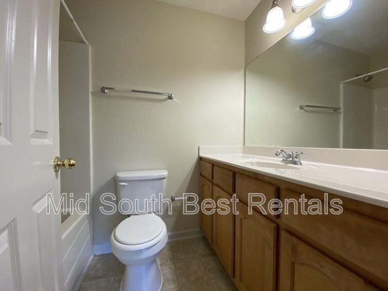 2505 Boxford Ln - Photo 6 of 6