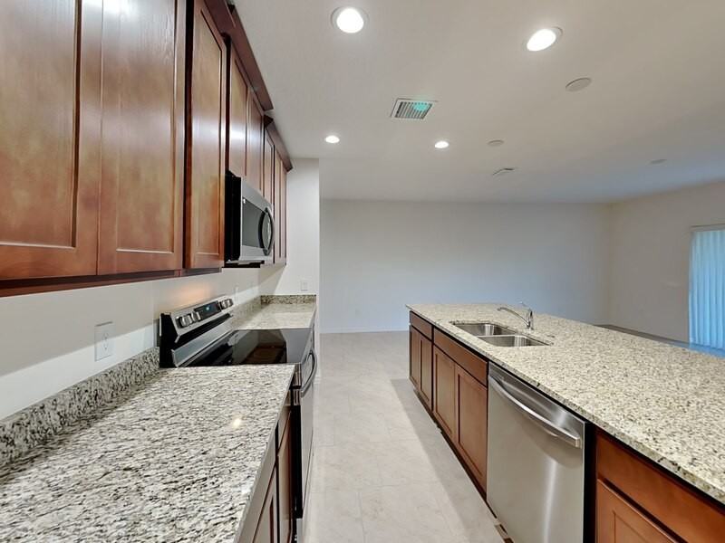 1615 Cloudy Ct - Photo 4 of 29