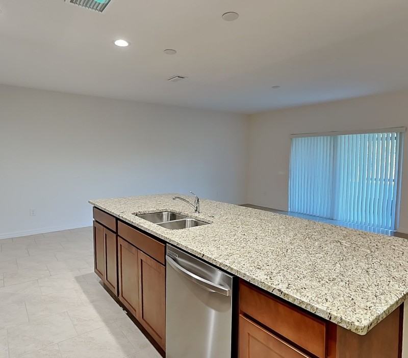 1615 Cloudy Ct - Photo 6 of 29