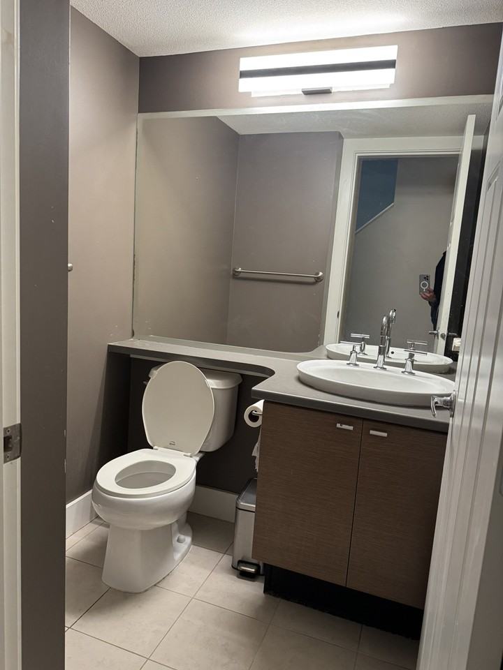 15833 26 Ave - Photo 3 of 12