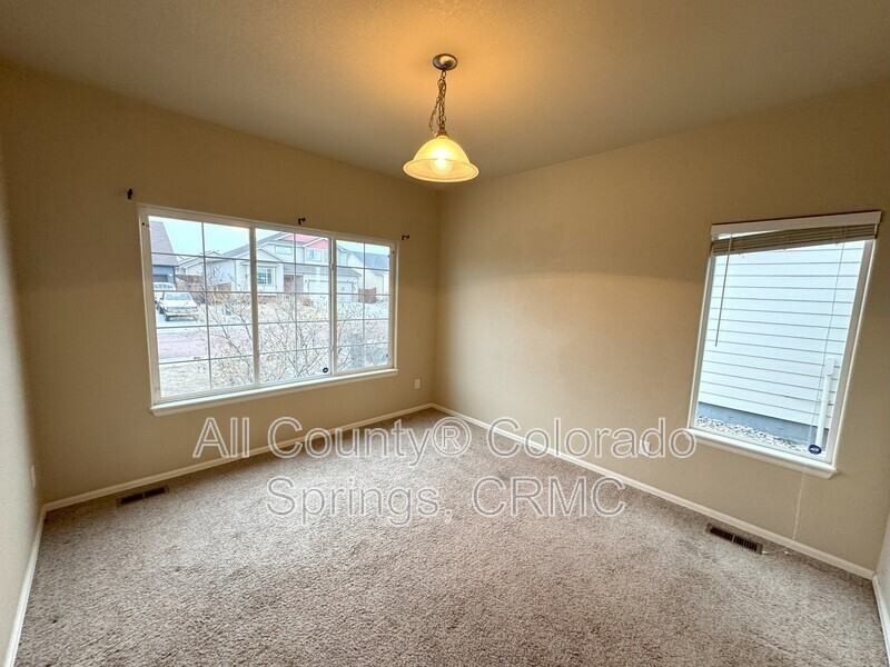 13113 River Falls Ter - Photo 2 of 30