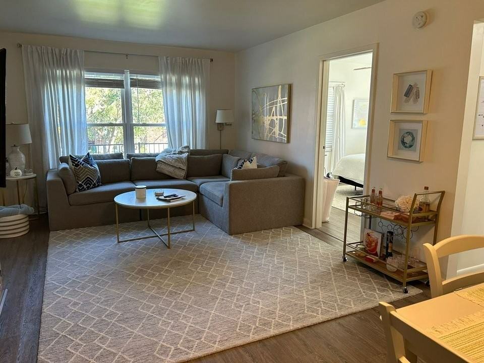 708 Breckenridge Ln - Photo 2 of 9