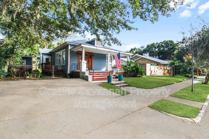 1206 E 48th St - Photo 4 of 38