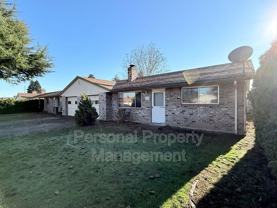 16121 Se 3rd St - Photo 1 of 1