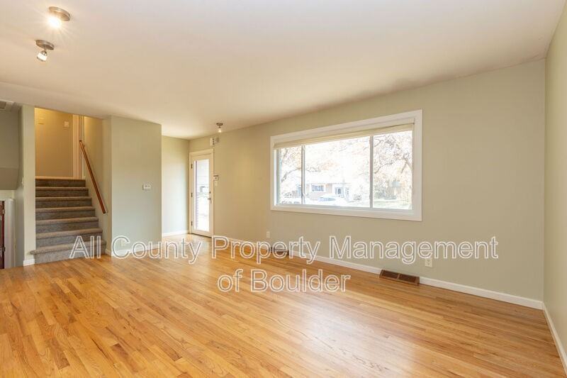 4481 Hamilton Ct - Photo 3 of 20