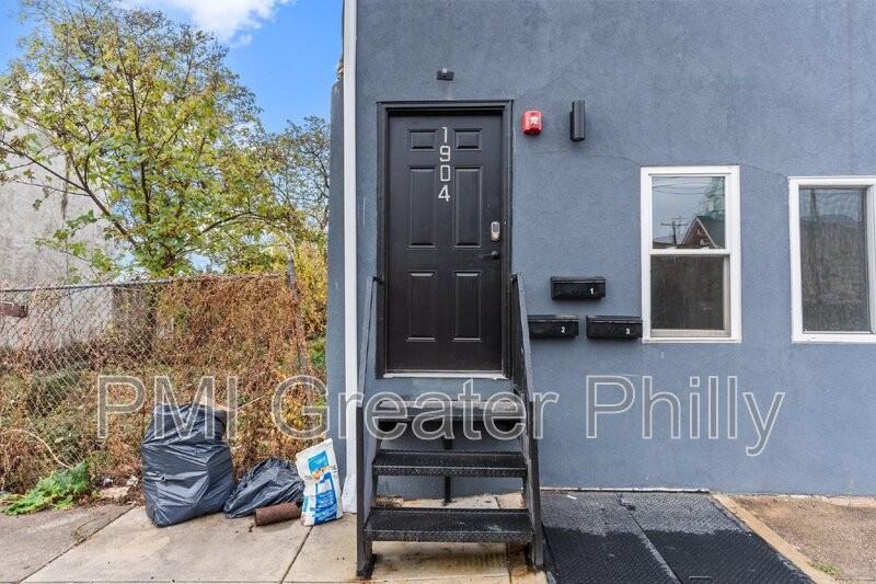 1904 Orthodox St #1 - Photo 3 of 15