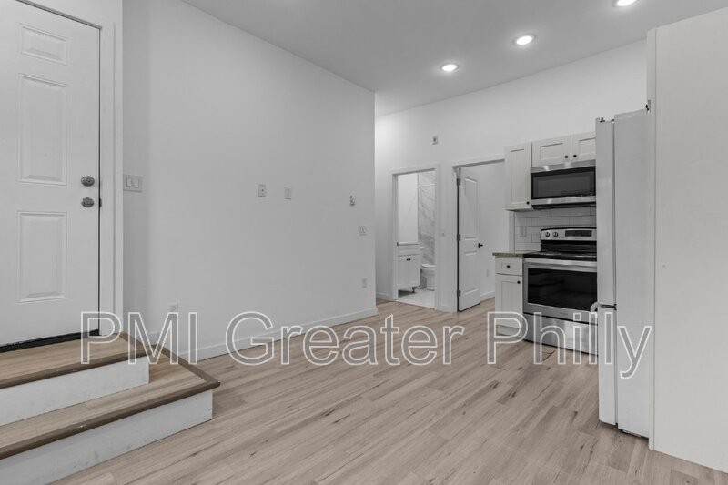 1904 Orthodox St #1 - Photo 4 of 15