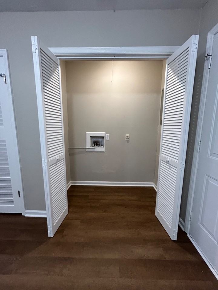 Delaware Ave - Photo 5 of 10