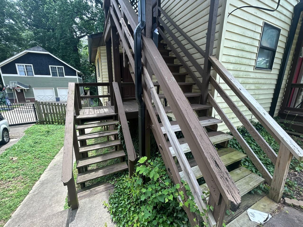 413 Heathcliff St - Photo 3 of 31