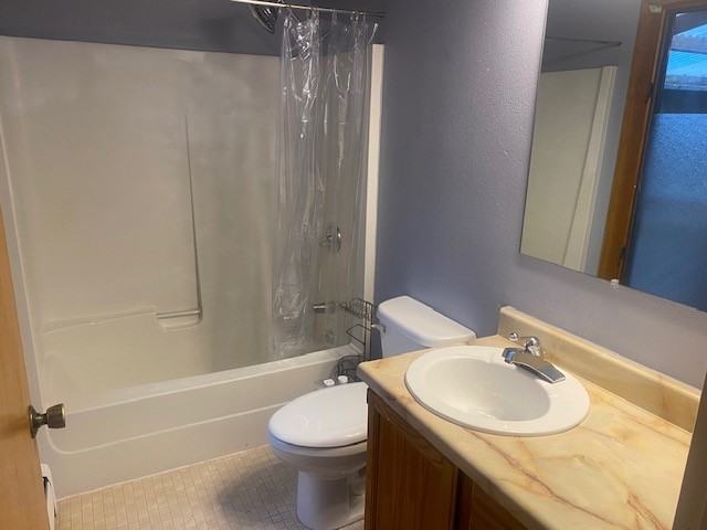 2411 Sixth Ave #NA - Photo 3 of 12