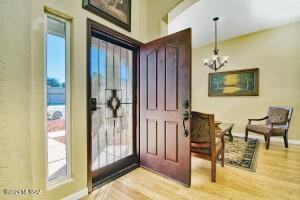 featured image of 10201 N Hatteras Pl #NA