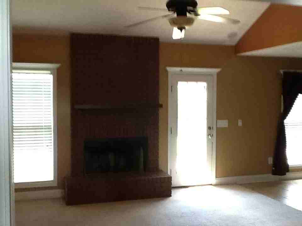 25 Ridgebrook Dr - Photo 3 of 12