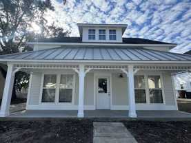 615 Crescent St - Photo 1 of 1