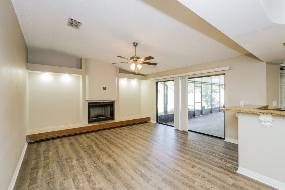 1608 Shady Leaf Dr - Photo 3 of 16