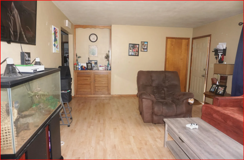 Moore St #1405 - Photo 3 of 8