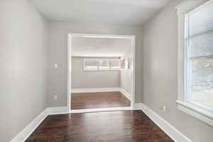 featured image of 1301 E 32nd St