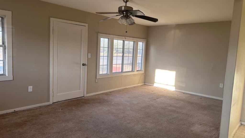 30 N Pico St - Photo 3 of 8