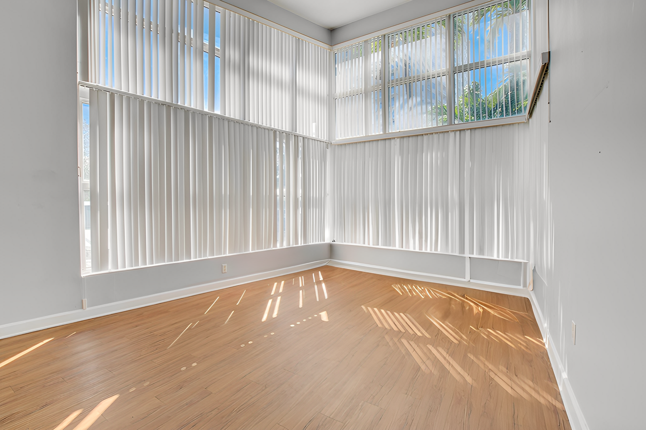 The Boutique Apartments - Photo 7 of 10