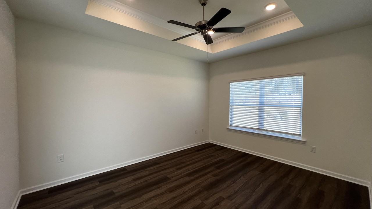 13492 Antler Hill Rd - Photo 2 of 17