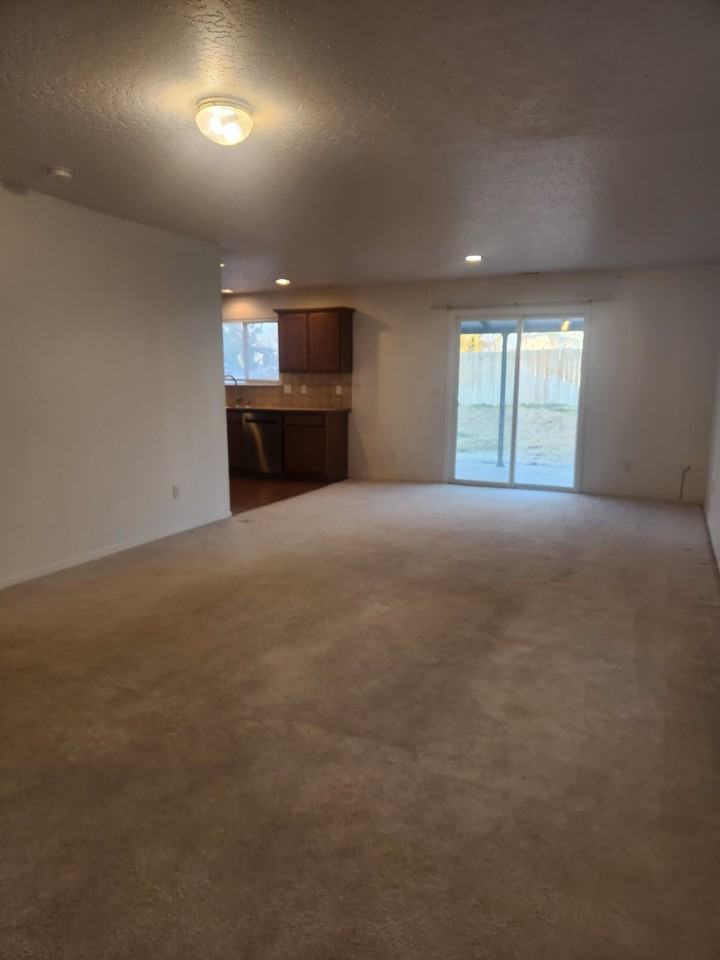 9626 W Rustica Dr - Photo 2 of 9